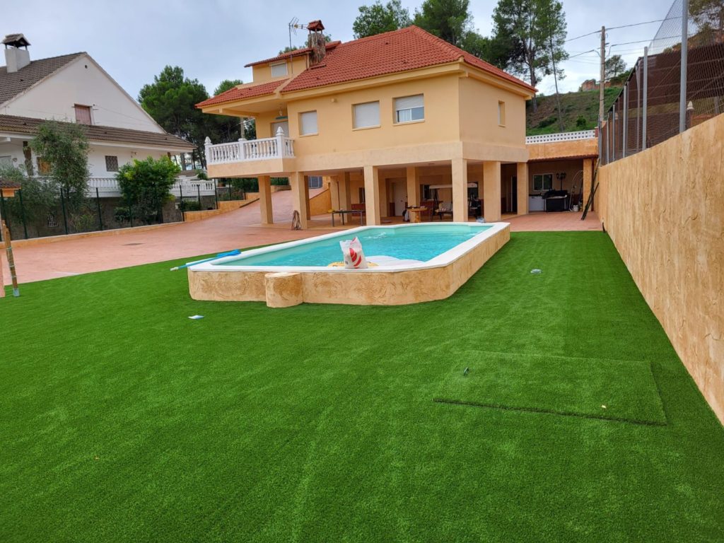 Construction des pistes et des trottoirs à Tarragona Alejandro Pavi S.LS.L. 4 construccion de pisicnas y pavimentos en Tarragona Alejandro Pavi 4