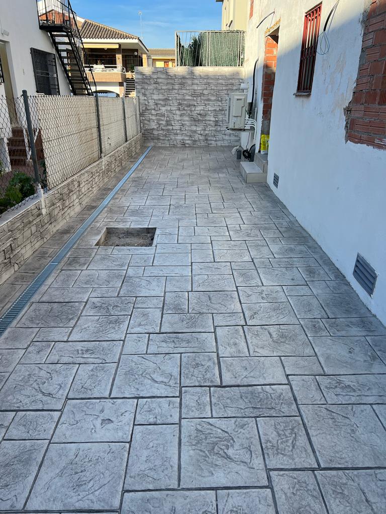 suelos y muros de hormigon impreso el vendrell 1 suelos y muros de hormigon impreso el vendrell 1
