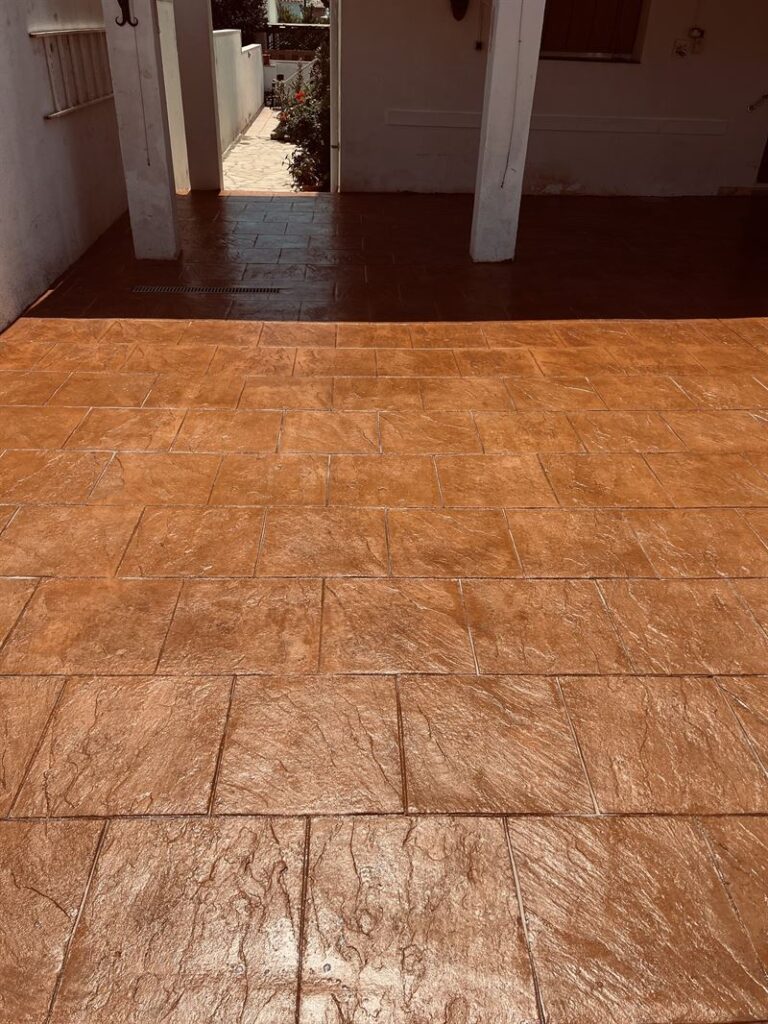 terraza de hormigón impreso roda de bara (4) terraza de hormigón impreso roda de bara (4)