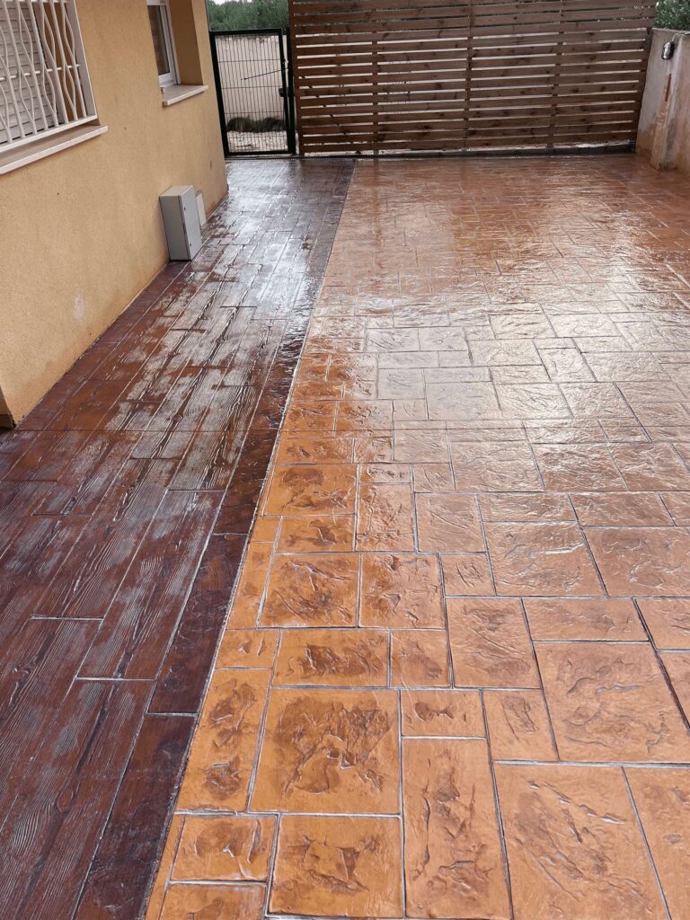 Pavillon en béton imprimé pour Miami Playa Tarragona (3) pavimento hormigón impreso para comunidad Miami PLaya tarragona (3)