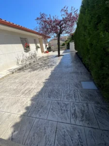 obra pavimento impreso pallaresos park tarragona 2