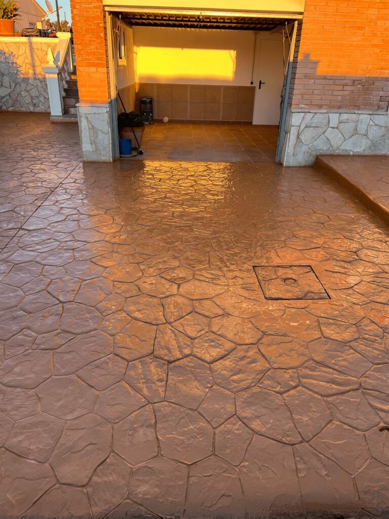 mantenimiento hormigón impreso en pallaresos (11)