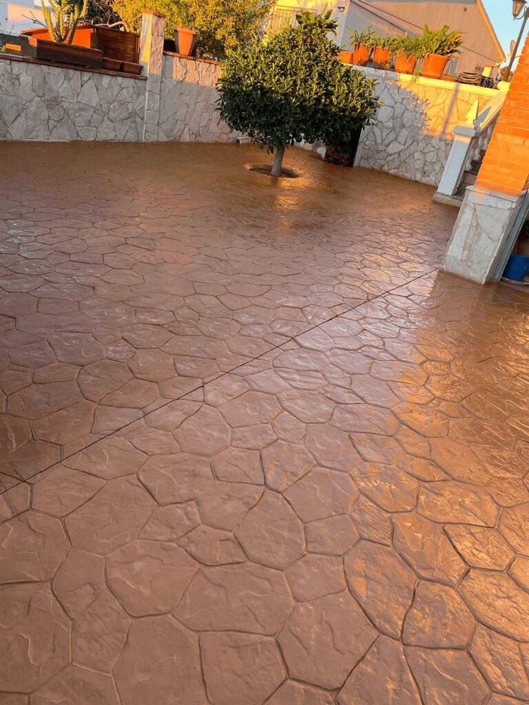 mantenimiento hormigón impreso en pallaresos (12)