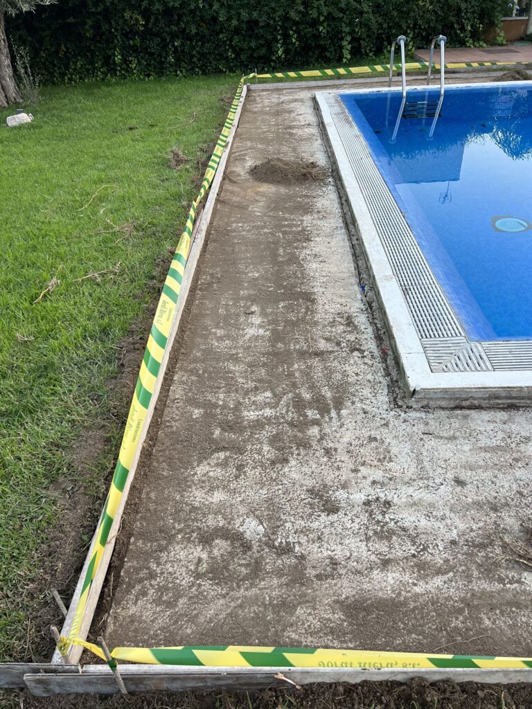 Retrait du bois et préparation du sol (2) Retirada de la madera y preparación del suelo (2)