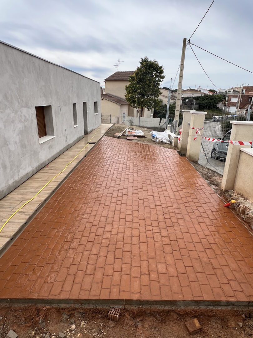 hormigon de alta calidad en obra nueva acabado perfecto en dos niveles 2