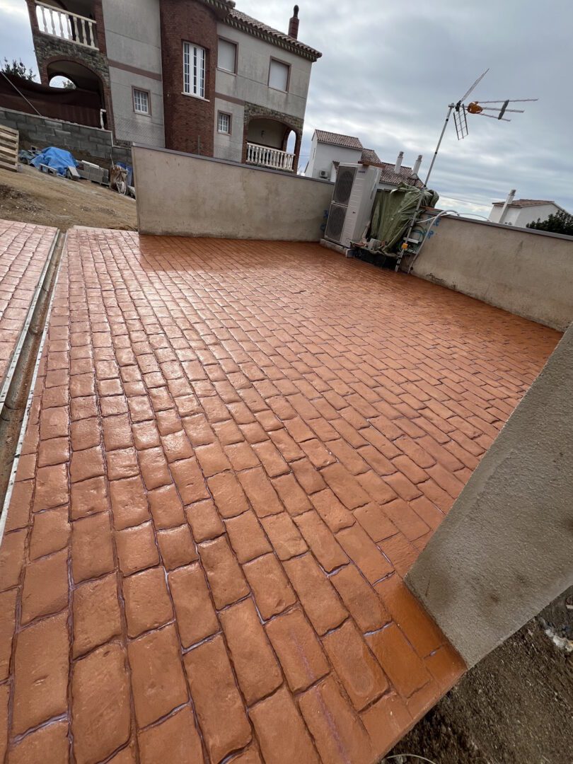 hormigon de alta calidad en obra nueva acabado perfecto en dos niveles 4