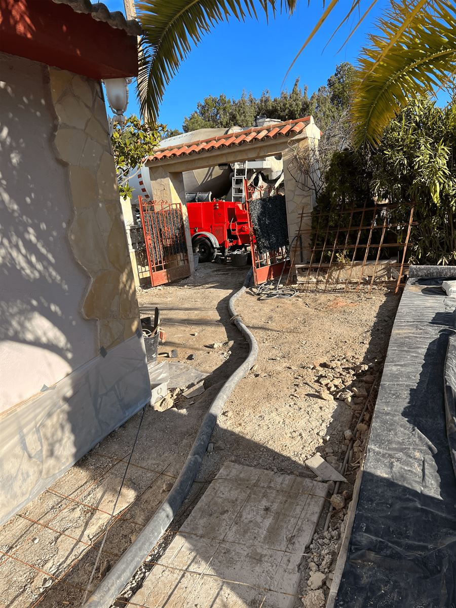 preparacion acceso obra hormigon impreso ranxos bonany