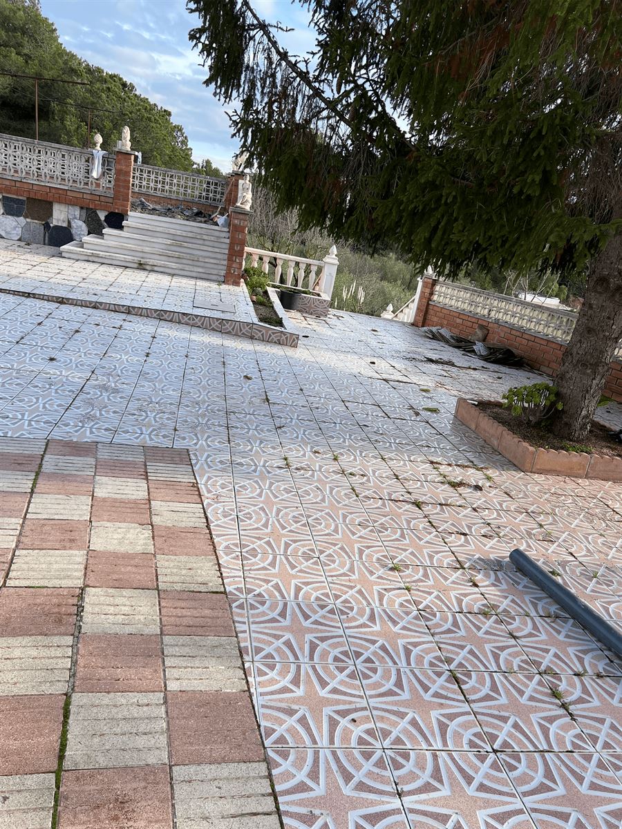 terraza piscina pavimento antiguo ranxos bonany